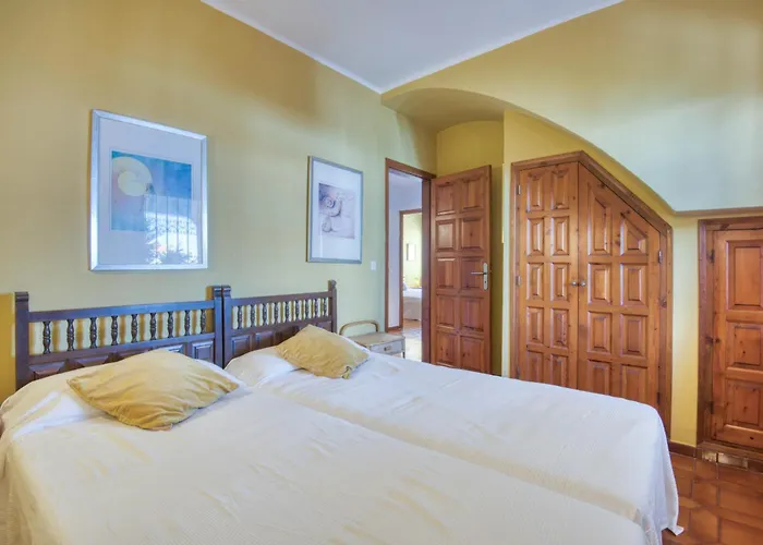 Palatina * L' Escala